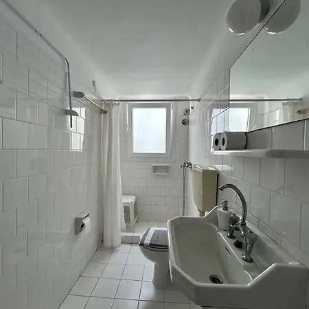Tinion Urban Hotel 3*