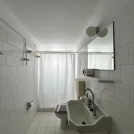 Tinion Urban 3*