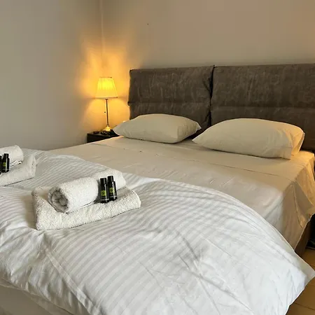 Tinion Urban Hotel 3*