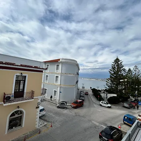Tinion Urban Hotel
